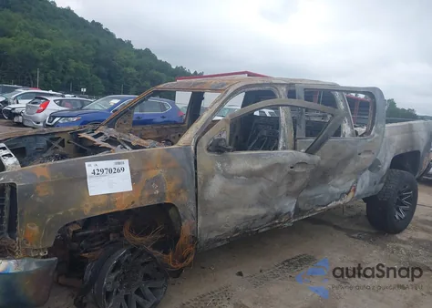 2017 Chevrolet Silverado 1500 1Lt/2Lt z USA, uszkodzony, nr VIN 1GCUKREC3HF132312